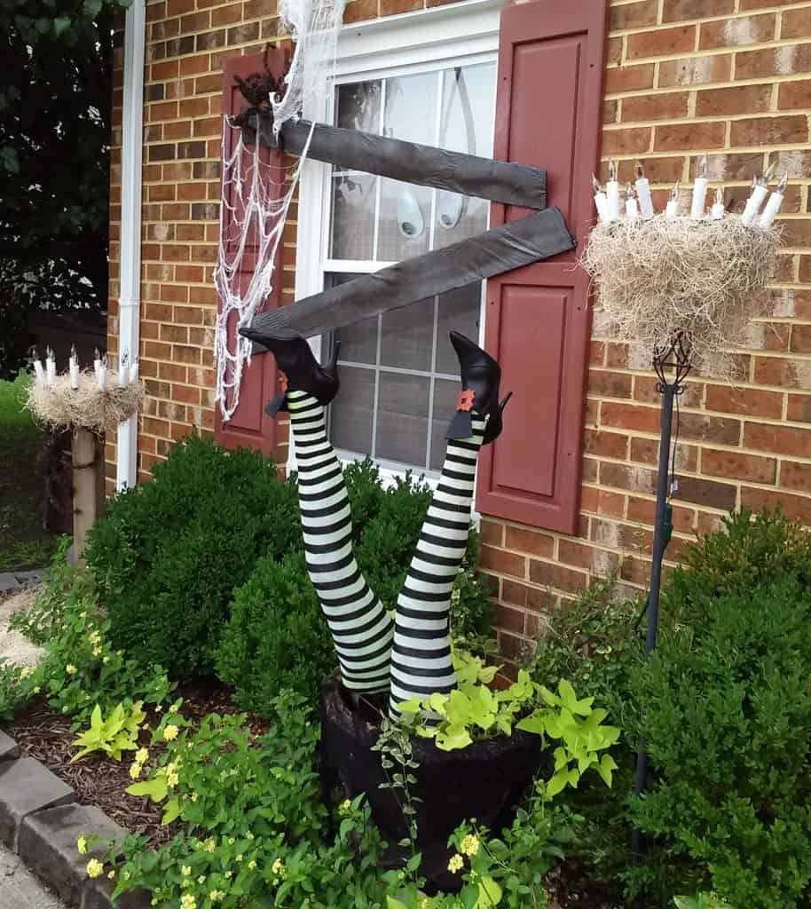 Funny Scary Outdoor Halloween Ideas DIY Ideas 2022